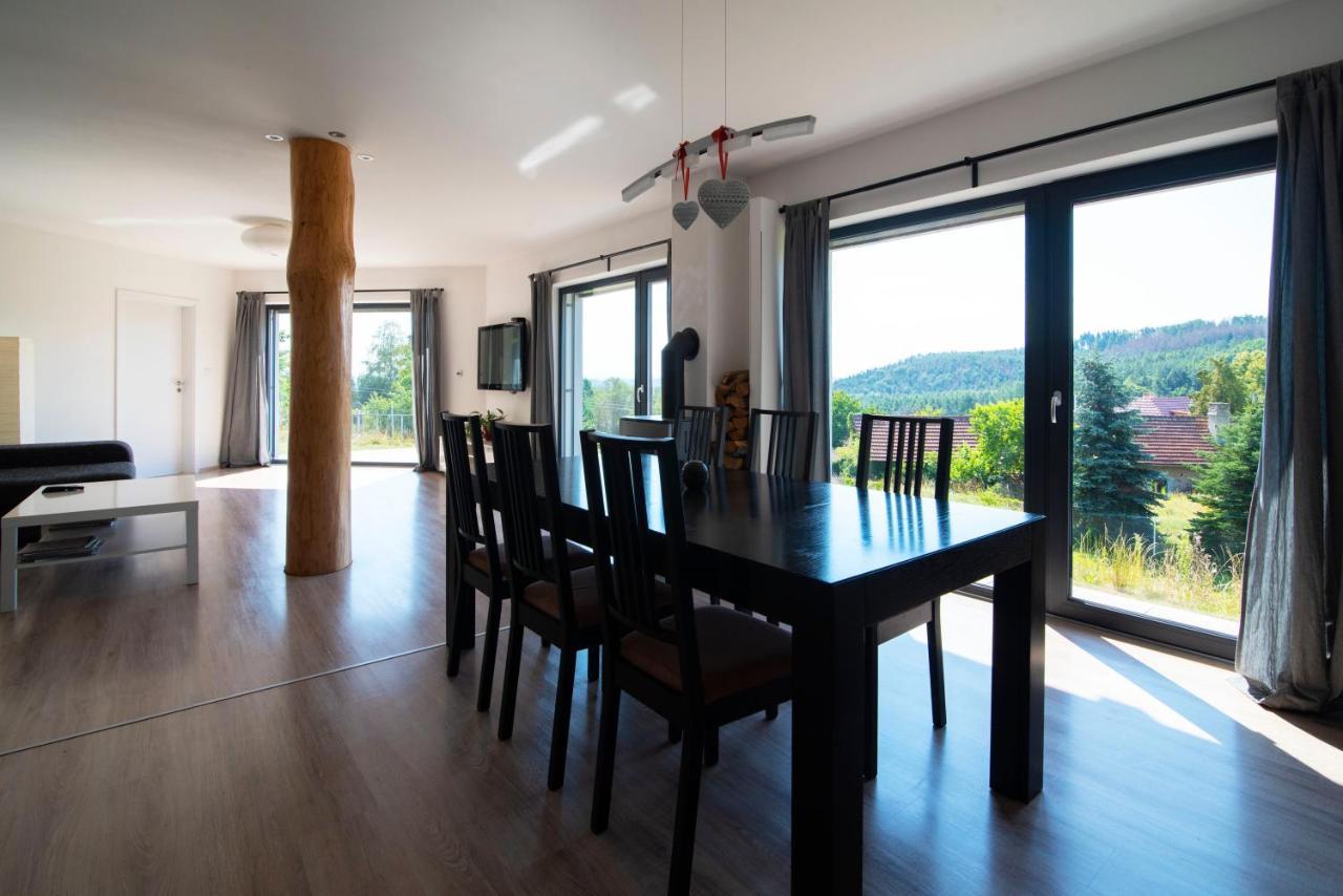 Wellness Bungalov - Vodni Nadrz Slapy - 40Km Od Prahy Necin Exterior photo